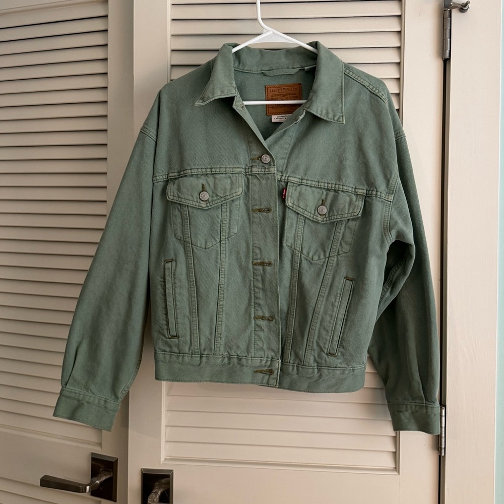 Levi's 90's Trucker Jacket in Medium Green